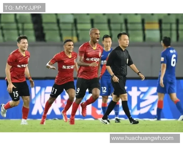 南京足球队强势领跑大师赛积分榜93分稳居第一